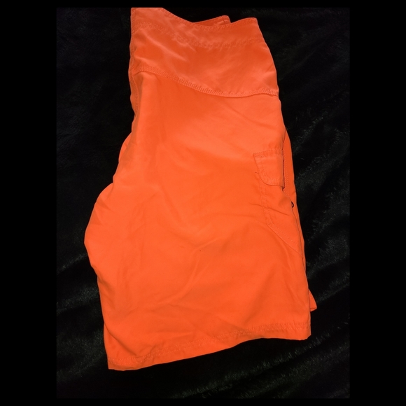 NWOT Men's Hurley swim shorts - Picture 2 of 4